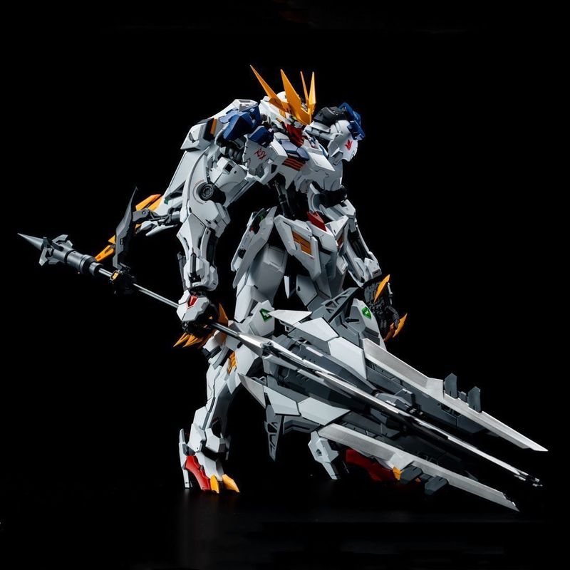 【IN STOCK】LUNAVOR MG 1/100 Wol - Model Kit Fenrir 评论和价格