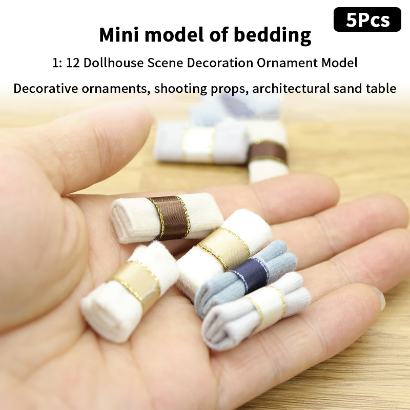 5Pcs 1/12 Dollhouse Mini Quilt - Model Kit Simulator 评论和价格